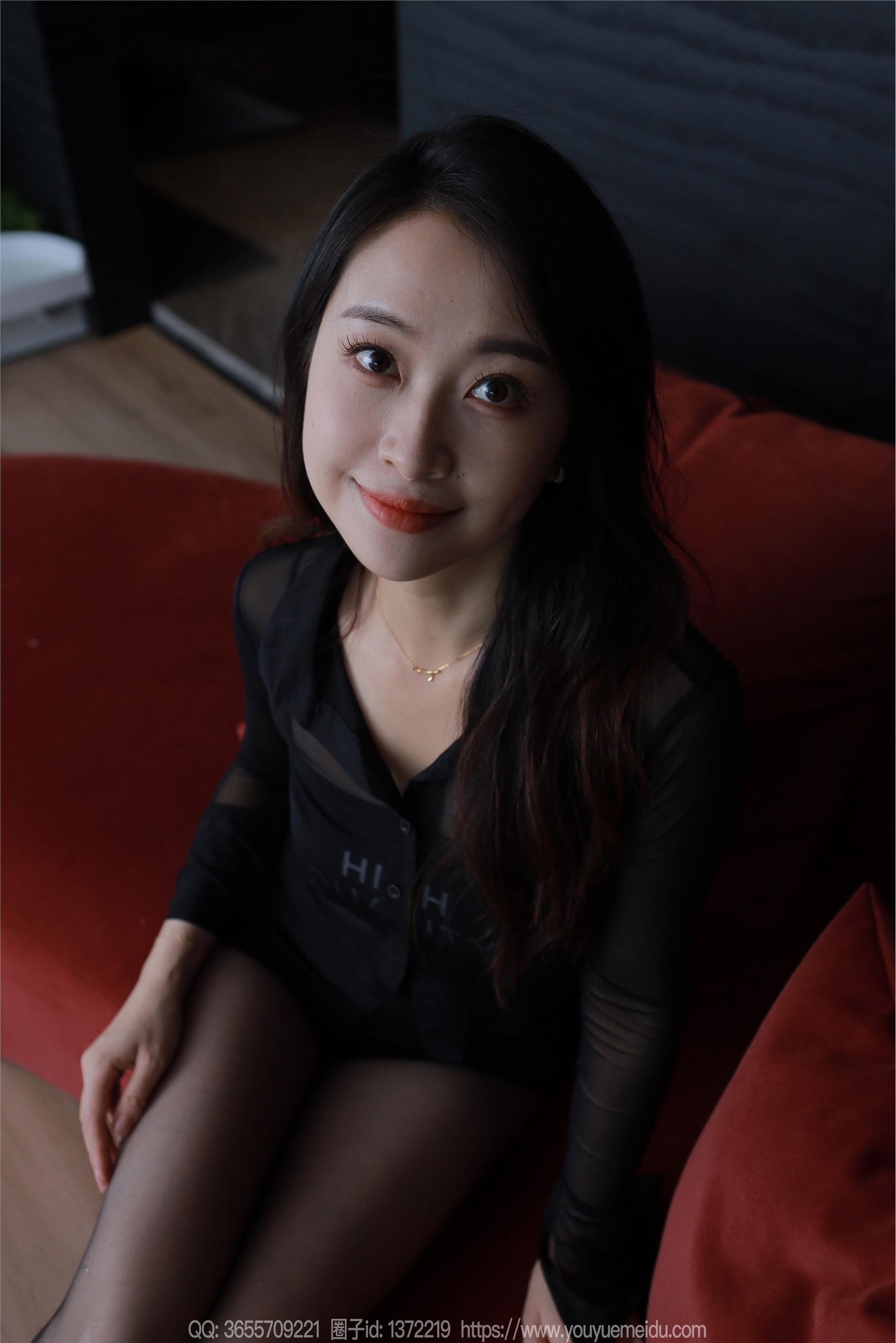 IESS异思趣向  2024.04.08 丝享家 1710 小婕《红色沙发（上）》